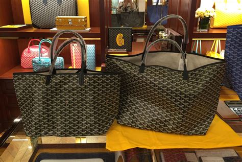 goyard gm white|goyard gm vs pm.